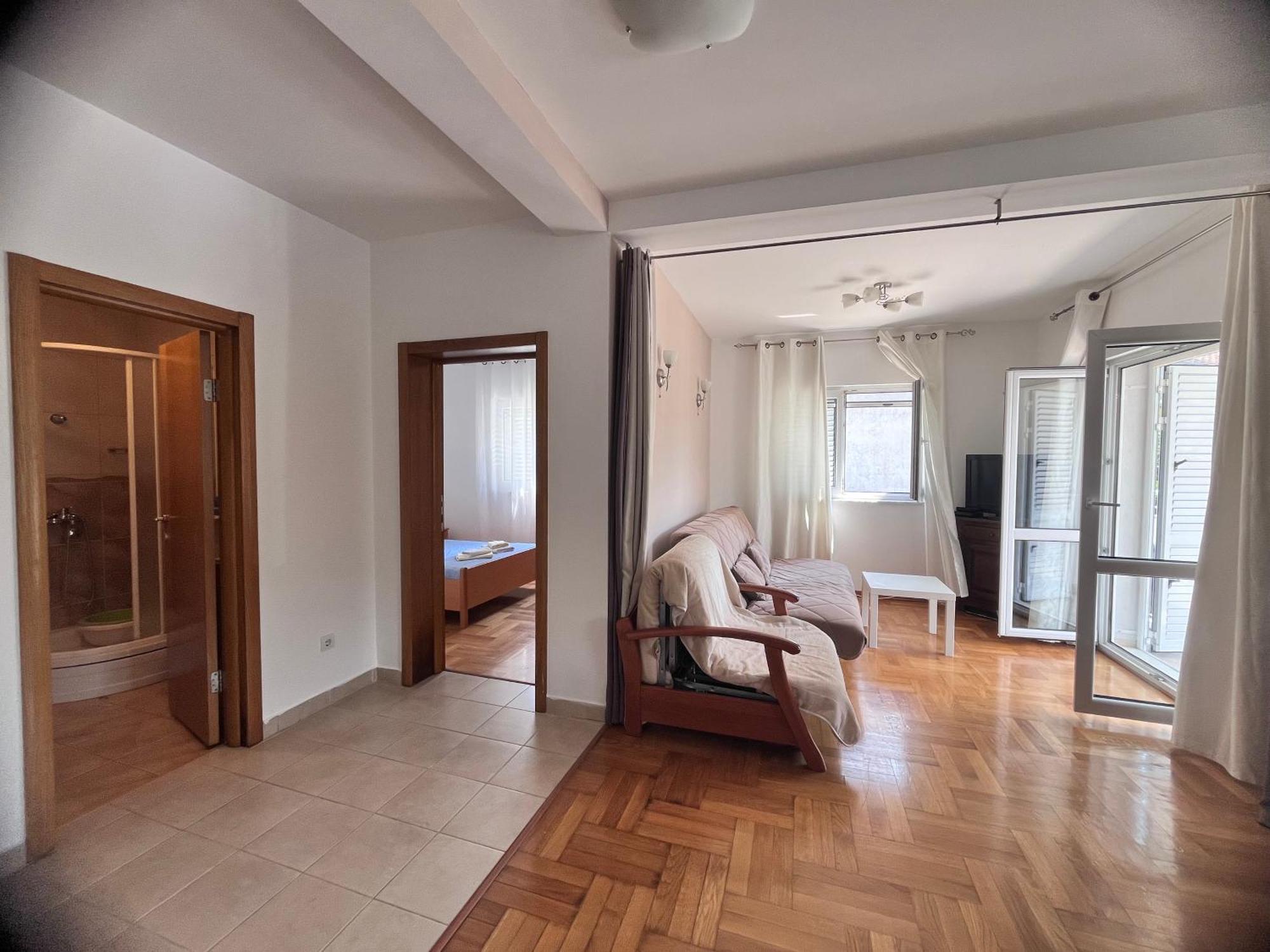 Apartment Belani, Own Parking Tivat Eksteriør billede